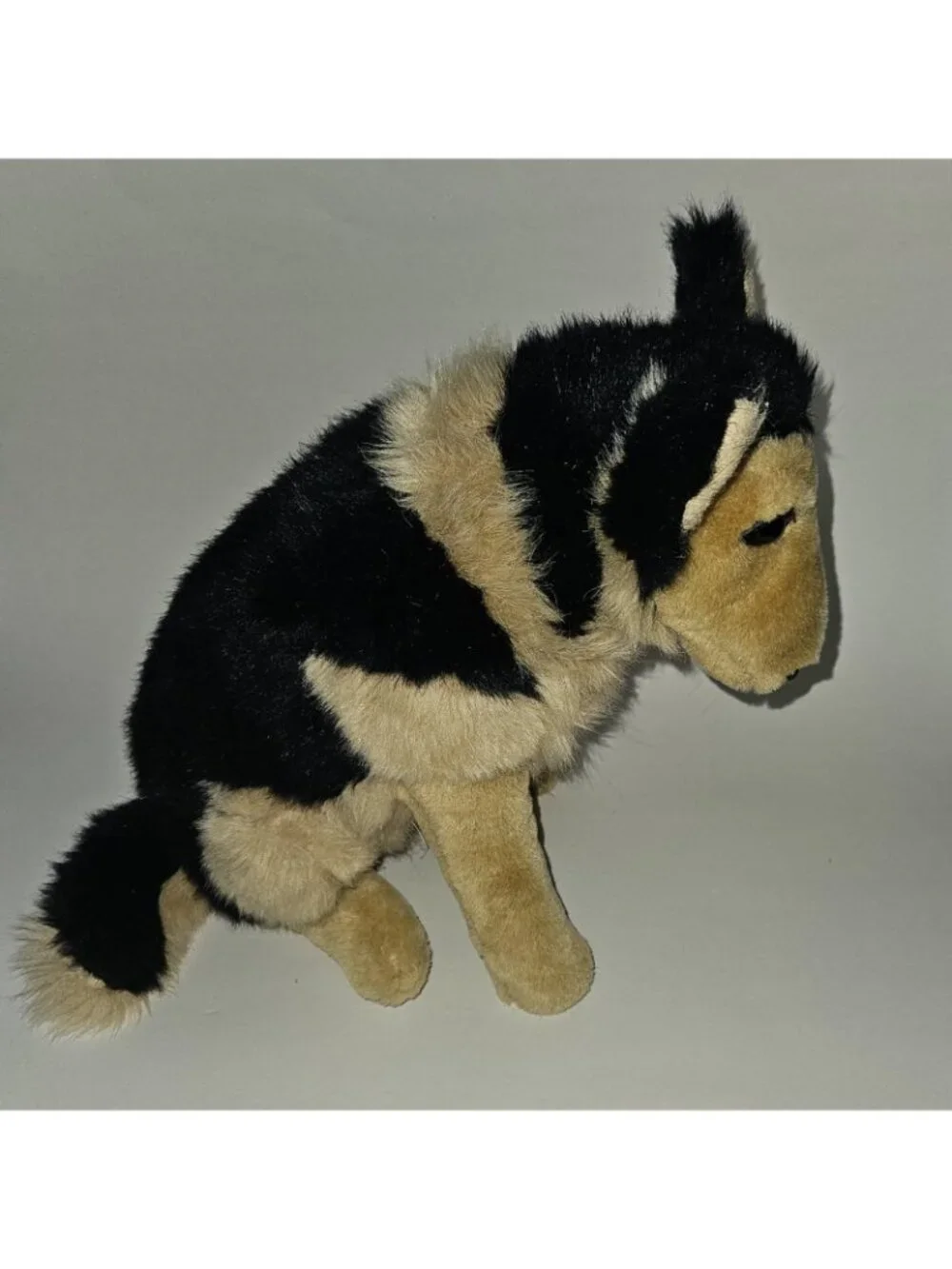 VTG 1992 Geoffrey Toys R Us Brown Black Dog Plush Realistic 11